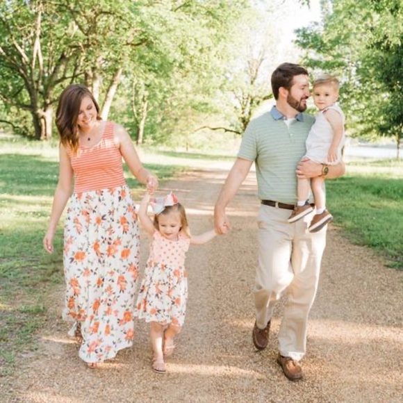 Meet your Posher, Rebecca - Picture 1 of 1